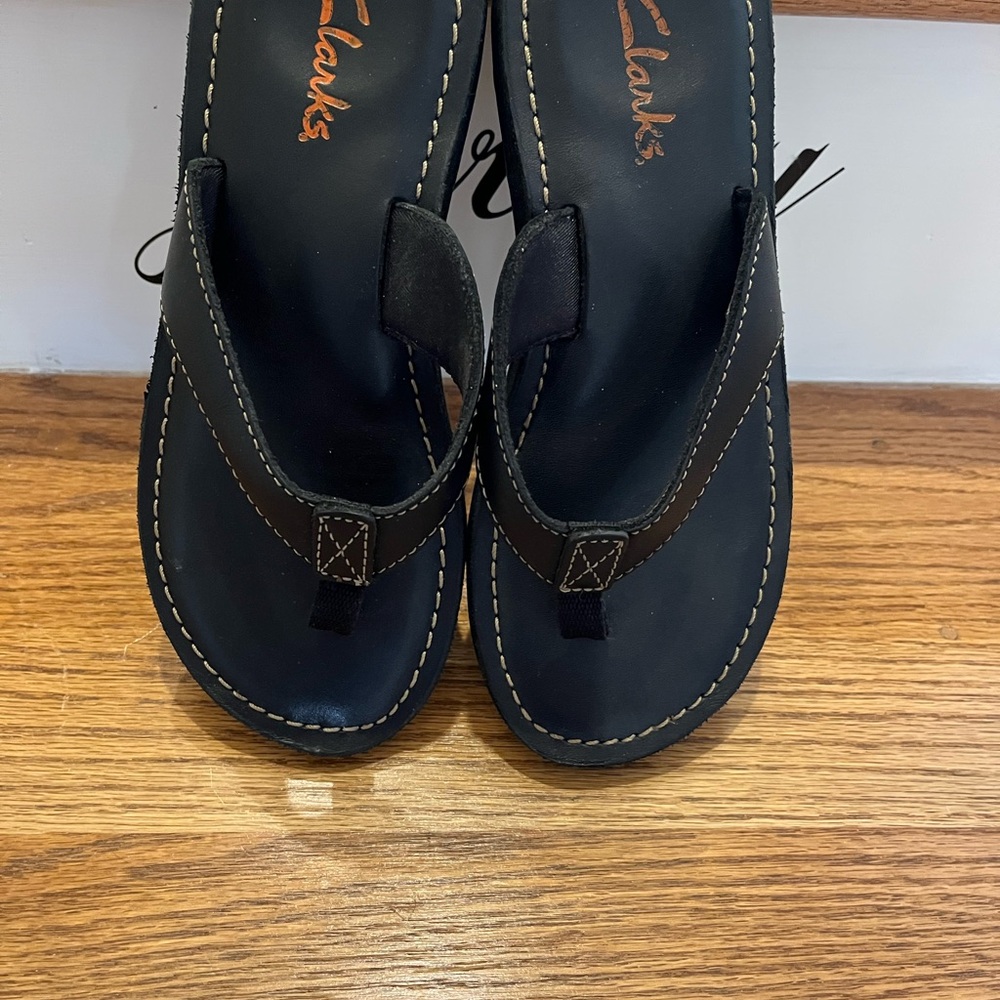 Clarks Black Sandals - Picture 3 of 4